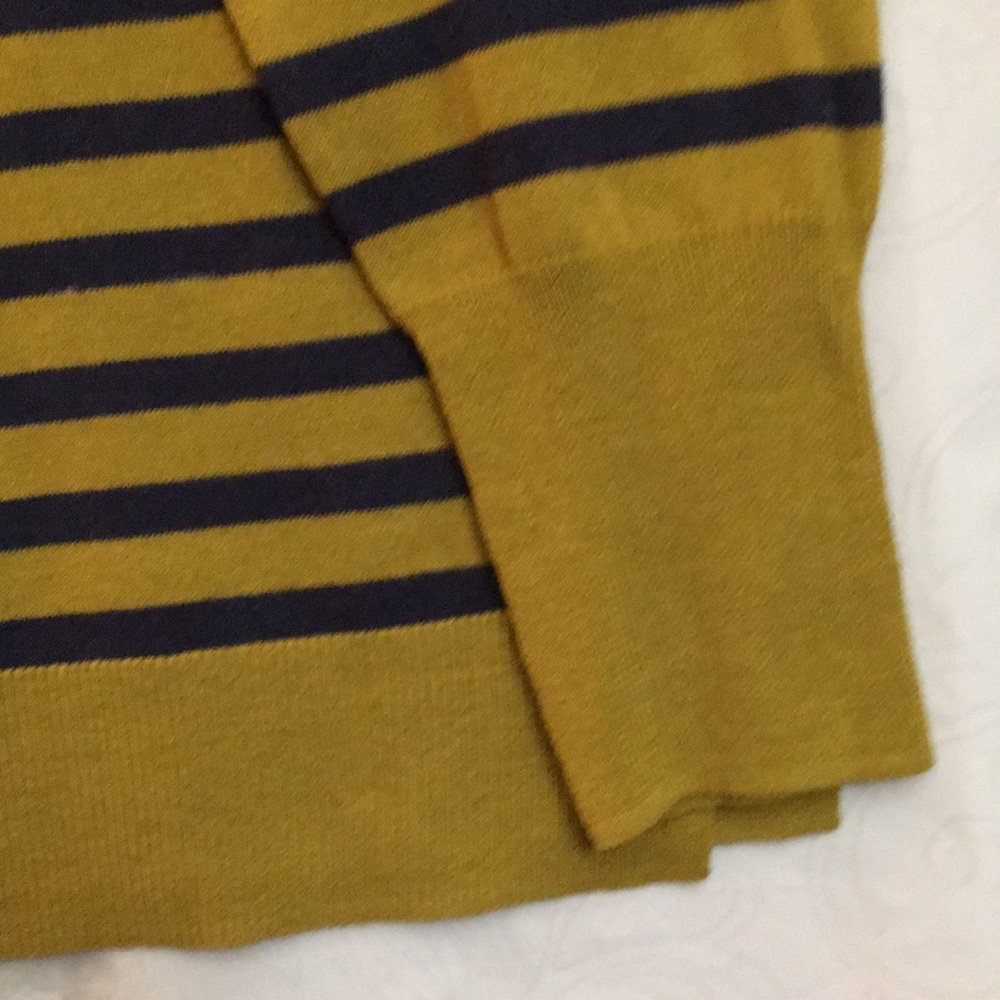 Scoop Neck Long Sleeved Sweater by a.n.a. Sz XL - Picture 4 of 7